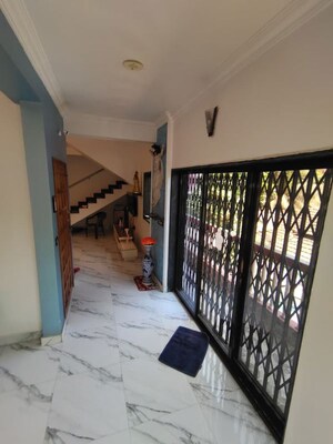 Balcony in 2.5 BHK Independent House at Santa Cruz – for Rent