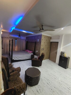 Living Room in 2.5 BHK Independent House at Santa Cruz – for Rent