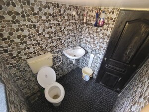 Bathroom in 2.5 BHK Independent House at Santa Cruz – for Rent