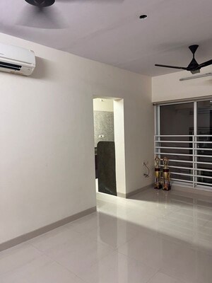 2 BHK Apartment For Rent in Poddar Shri Ganesh Apartment, Goregaon West