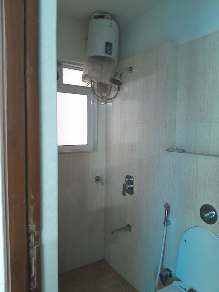 Bathroom, romell-allure 2 Bedroom 606 Sq.Ft. Apartment In Borivali East Mumbai 10771333