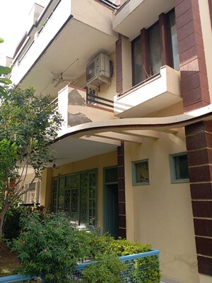 3 BHK Builder Floor – Exterior View View at Uppal Southend, Sector 49 - for Rent