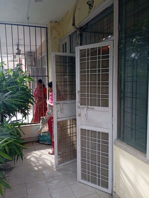 Balcony in 3 BHK Builder Floor at Uppal Southend, Sector 49 – for Rent