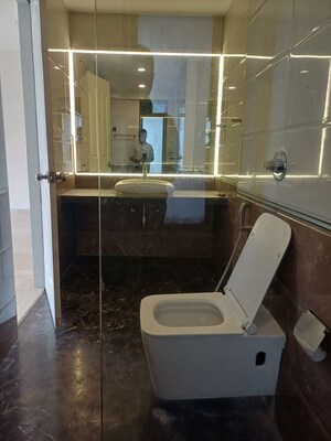 Kitchen in 5 BHK Apartment at DLH Sorrento, Veera Desai Road – for Sale