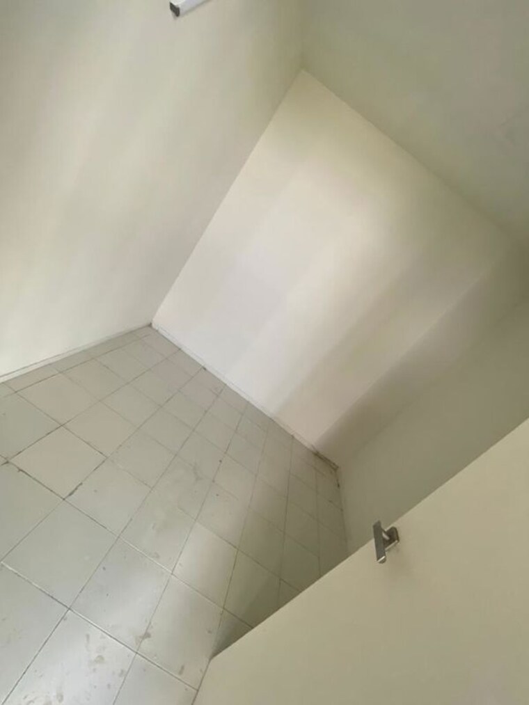 Bathroom, ireo-skyon 5 Bedroom 4800 Sq.Ft. Penthouse In Sector 60 Gurgaon 10771342