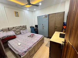 Team Area in 2 BHK Builder Floor at Lajpat Nagar – for Rent