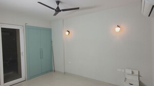 2 BHK Apartment For Rent in Tata Eureka Park, Sector 150