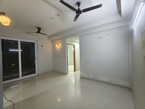 Room in 2 BHK Apartment at Tata Eureka Park, Sector 150 – for Rent