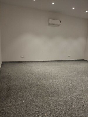 Room in 1 RK Builder Floor at Lajpat Nagar 4 – for Rent