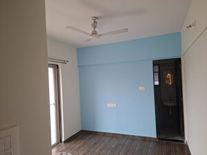 Room in 2 BHK Apartment at Kate Vimal Twin Towers, Pimple Saudagar – for Rent