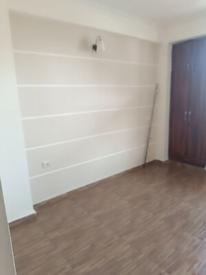 Room in 2 BHK Apartment at Raj Nagar – for Sale