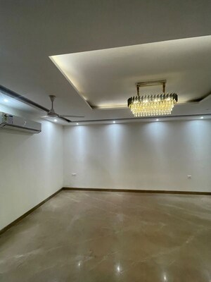  Builder Floor For Rent in Sector 45
