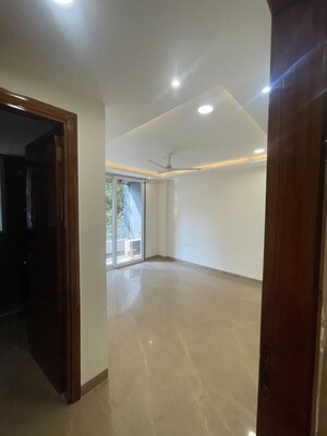 Room in  Builder Floor at Sector 45 – for Rent