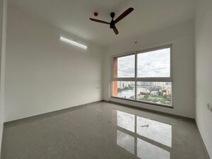 Room in 2 BHK Apartment at Zen Elite, Kharadi – for Rent