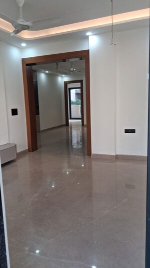 Room in  Builder Floor at Sector 57 – for Rent