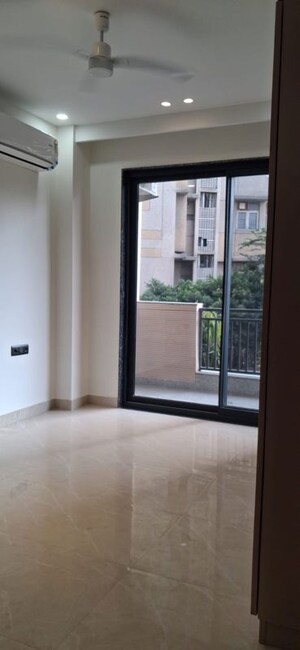 Room in  Builder Floor at Sector 57 – for Rent