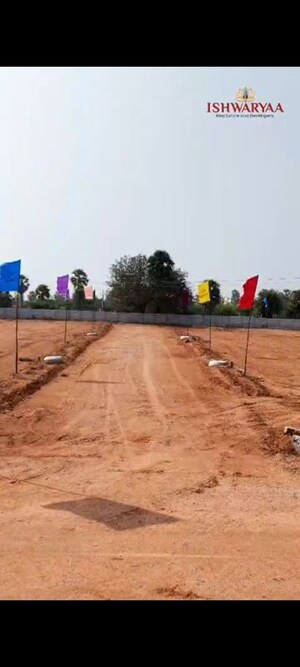 Plot Area in  Plot at Batasingaram – for Rent