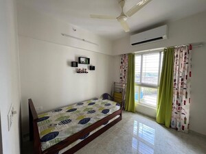 Bedroom in 2 BHK Apartment at Lodha Amara, Kolshet Road – for Sale