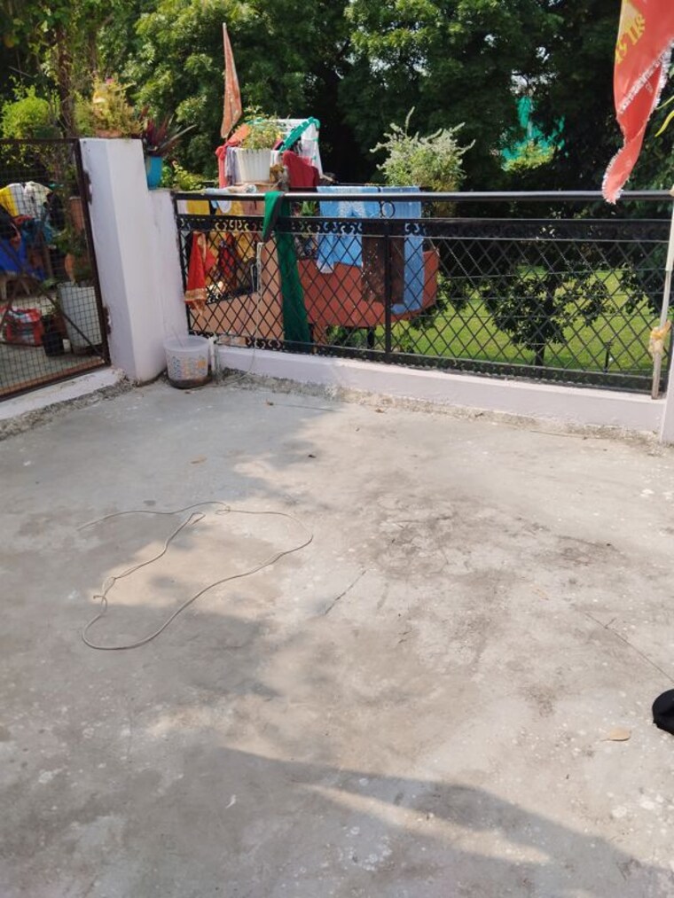 Balcony, lal-quarters 1 RK 125 Sq.Ft. Independent House In Lohia Nagar Ghaziabad 10754053