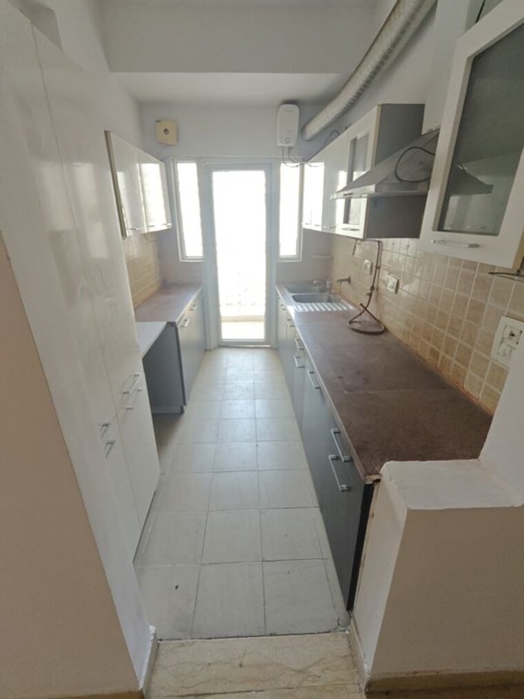 Kitchen, mahagun-moderne 3 Bedroom 1550 Sq.Ft. Apartment In Sector 78 Noida 10771550