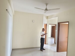 3 BHK Apartment For Rent in Pyramid Infinity, Sector 70