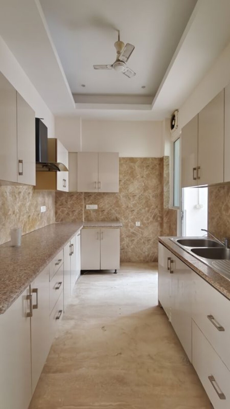 Kitchen, aradhya-homes 3 Bedroom 2250 Sq.Ft. Apartment In Sector 67a Gurgaon 10771593