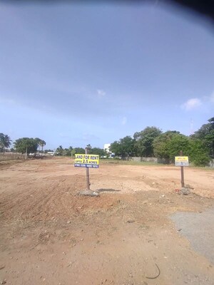 Plot Area in  Land at Muthalipalayampiruvu – for Rent