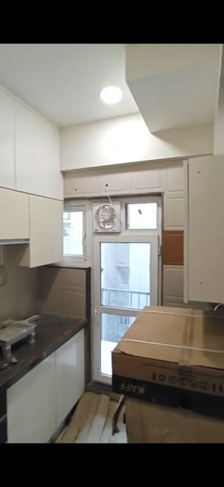 Kitchen, shapoorji-pallonji-bkc-28 4 Bedroom 1350 Sq.Ft. Apartment In Bandra East Mumbai 10771640