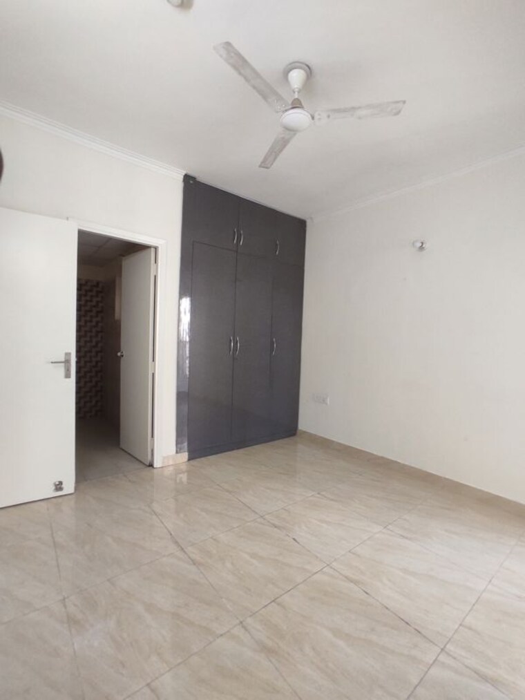 Room, gaur-yamuna-city 2 Bedroom 1000 Sq.Ft. Apartment In Gaur Yamuna City Greater Noida 10771625