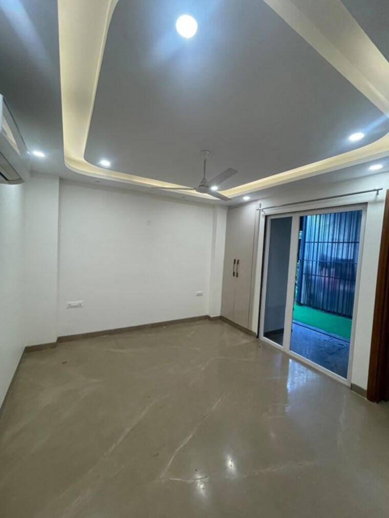 Room, sector 45 3 Bedroom 2000 Sq.Ft. Builder Floor In Sector 45 Gurgaon 10771650