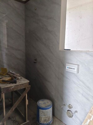 Bathroom in 3 BHK Apartment at Matunga East – for Rent