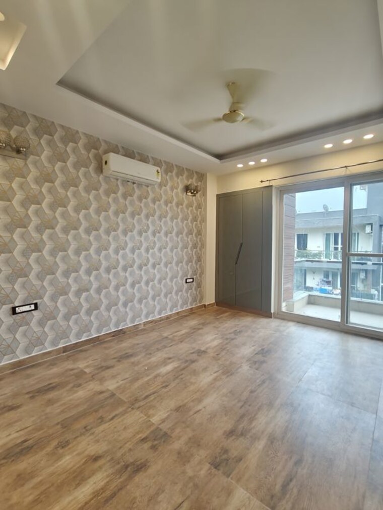 Room, aradhya-homes 4 Bedroom 2200 Sq.Ft. Apartment In Sector 67a Gurgaon 10771642
