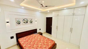 3 BHK Builder Floor For Rent in Sector 45