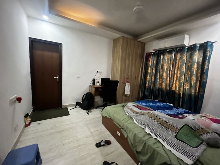Bedroom, sector 46 3 Bedroom 2000 Sq.Ft. Builder Floor In Sector 46 Gurgaon 10771660