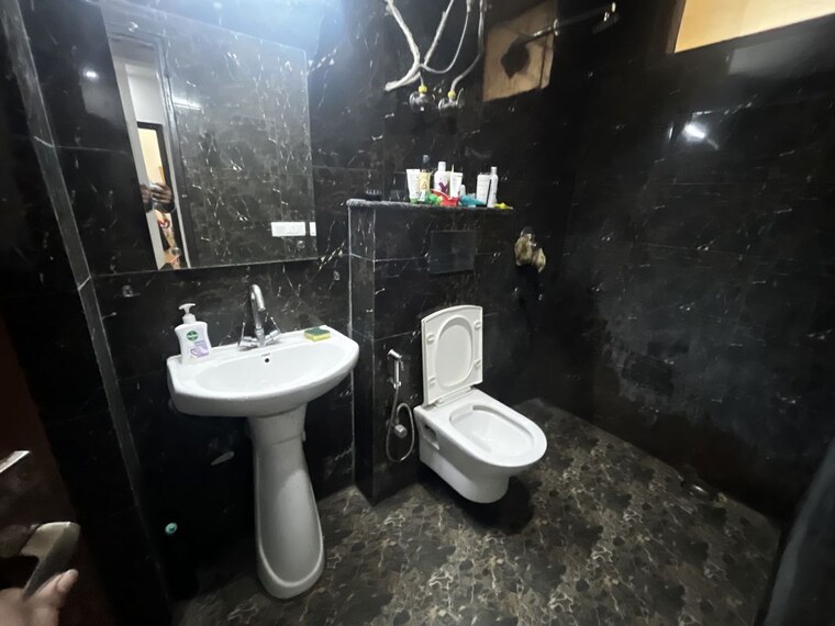 Team Area, sector 46 3 Bedroom 2000 Sq.Ft. Builder Floor In Sector 46 Gurgaon 10771660