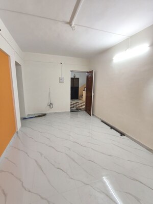 Room in 2 BHK Apartment at Wadgaon Sheri – for Rent