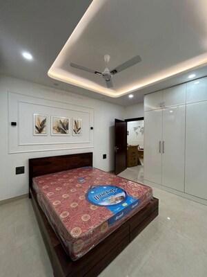 Bedroom in 2 BHK Builder Floor at Sector 45 – for Rent