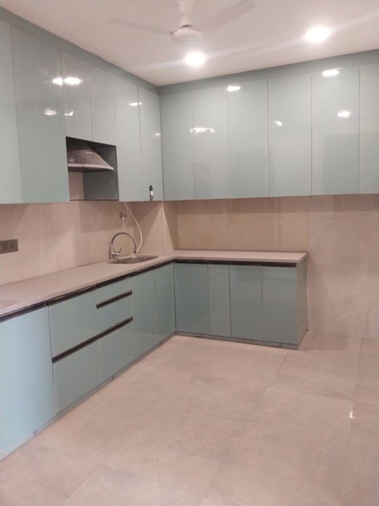 Kitchen, sector 57 2 Bedroom 1800 Sq.Ft. Builder Floor In Sector 57 Gurgaon 10771669