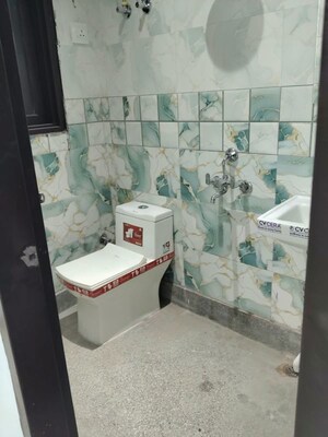 Bathroom in 1 BHK Builder Floor at Neb Sarai – for Rent