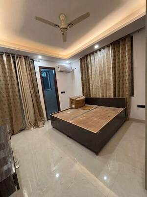 Bedroom in 3 BHK Builder Floor at Sector 57 – for Rent