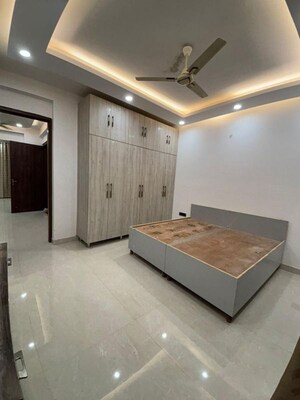 Bedroom in 3 BHK Builder Floor at Sector 57 – for Rent
