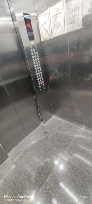 Lift in 1.5 BHK Apartment at Puranik City, Kasarvadavali – for Rent