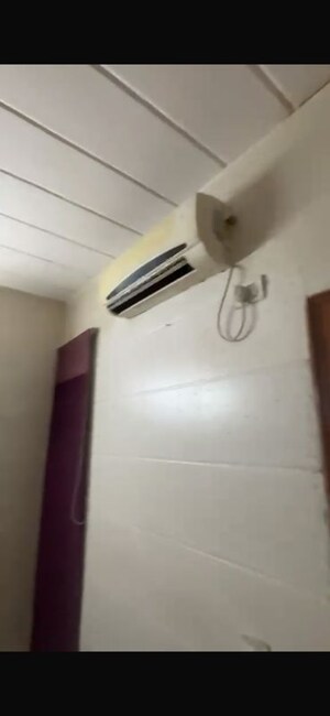 Furnished Amenities in 3 BHK Apartment at Puri Vip Floors, Sector 81 – for Rent