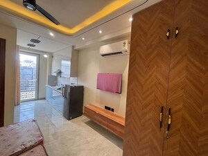 Living Room in 1 RK Builder Floor at Sector 14 – for Rent