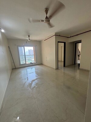 2 BHK Apartment For Rent in Dosti West County Phase 4 Dosti Pine, Balkum Pada