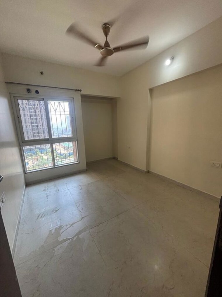 Room, dosti-west-county-phase-4-dosti-pine 2 Bedroom 747 Sq.Ft. Apartment In Balkum Pada Thane 10771769