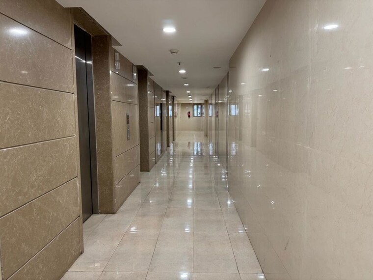 undefined, castle-rock 2 Bedroom 750 Sq.Ft. Apartment In Powai Mumbai 10771773
