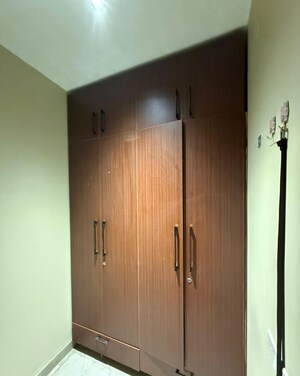 Furnished Amenities in 2 BHK Builder Floor at Sector 14 – for Rent