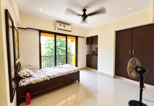 Bedroom in 2 BHK Apartment at Kiran Apartment Bandra , Bandra West – for Rent