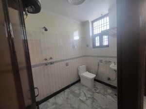 Bathroom in 2 BHK Independent House at Sector 17 – for Rent